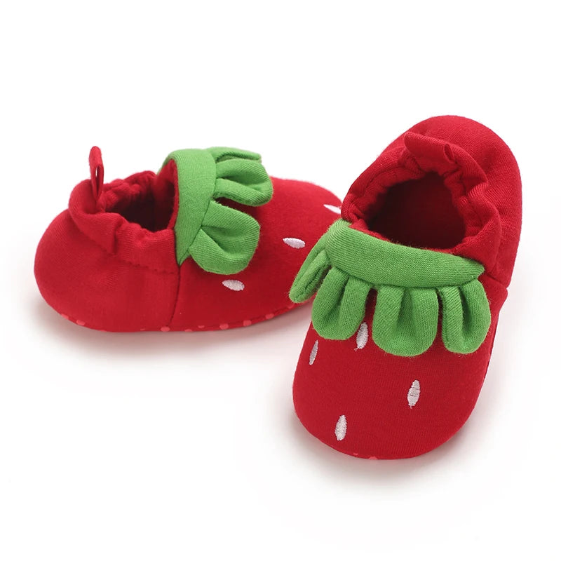 Baby Winter Strawberries Booties – Soft Sole Non-Slip First Walkers