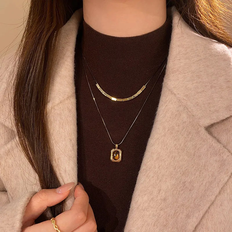 Black Gold Color Double Layered Tiger