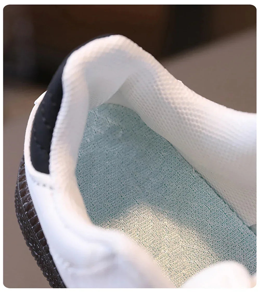 Kids’ Spring Barefoot Sneakers – Soft-Soled Walking Shoes
