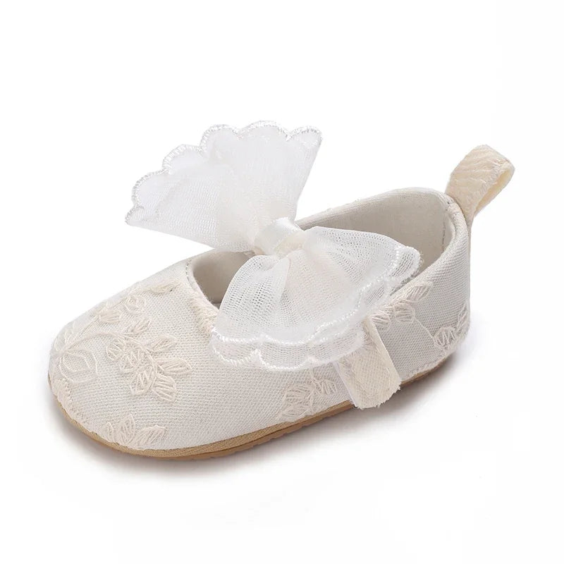 Baby Girl White Lace Moccasins – Non-Slip Princess Bow Shoes