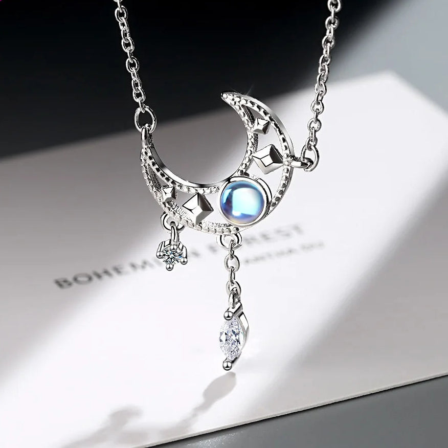 Pretty 925 Sterling Silver Moon