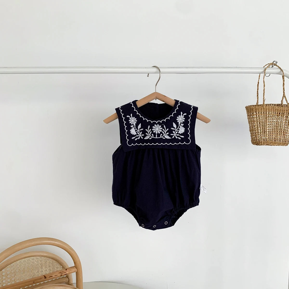 Baby Sleeveless Onesies For Girls 1 Piece