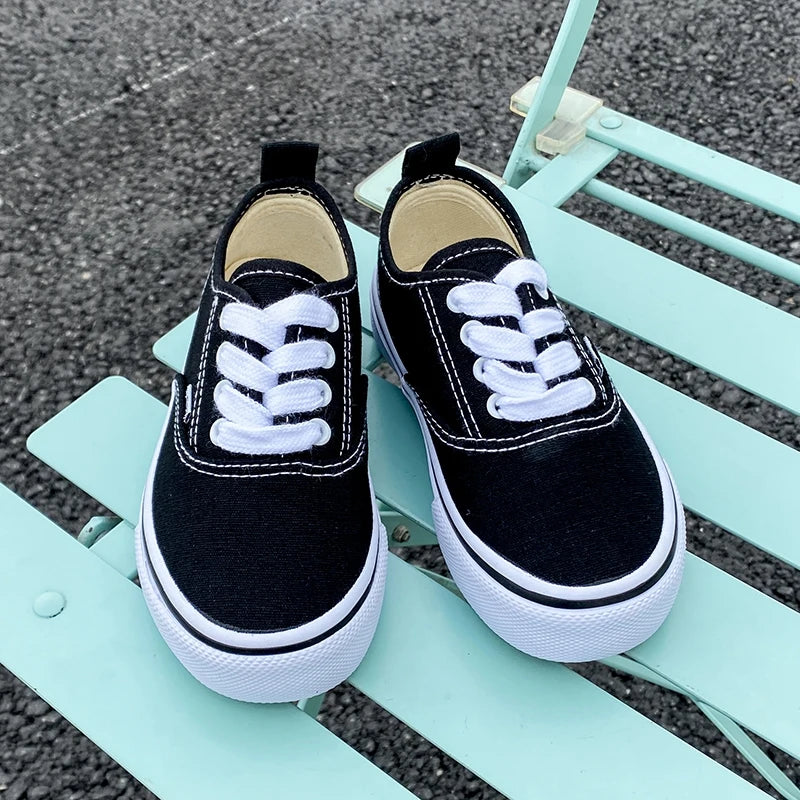 Kids’ Low-Top Canvas Shoes – Minimalist Casual Sneakers