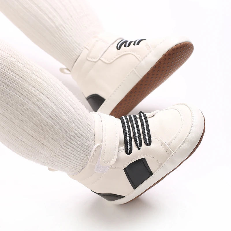 Infant Spring Sneakers (0–18M) – White Non-Slip Soft-Soled Shoes