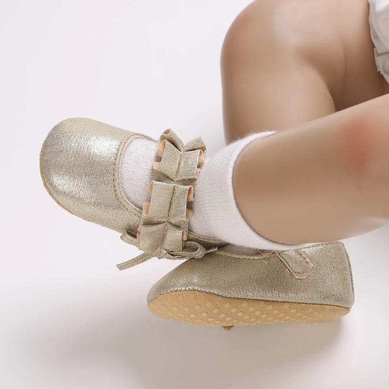 Baby Shoes (0–18M) – Plush Soft Bow Casual Sneakers