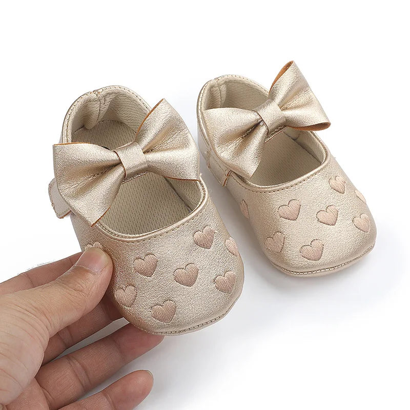 Baby Girls First-Step Shoes (0–18M) – Soft Sole Dress Shoes with Bow & Heart