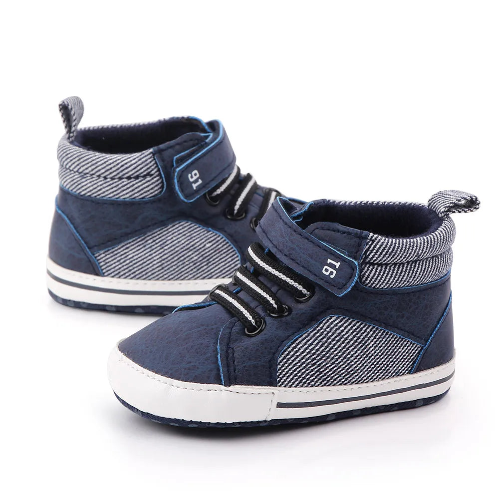 Baby First-Step Sneakers (0–18M) – Soft, Warm, Non-Slip Shoes