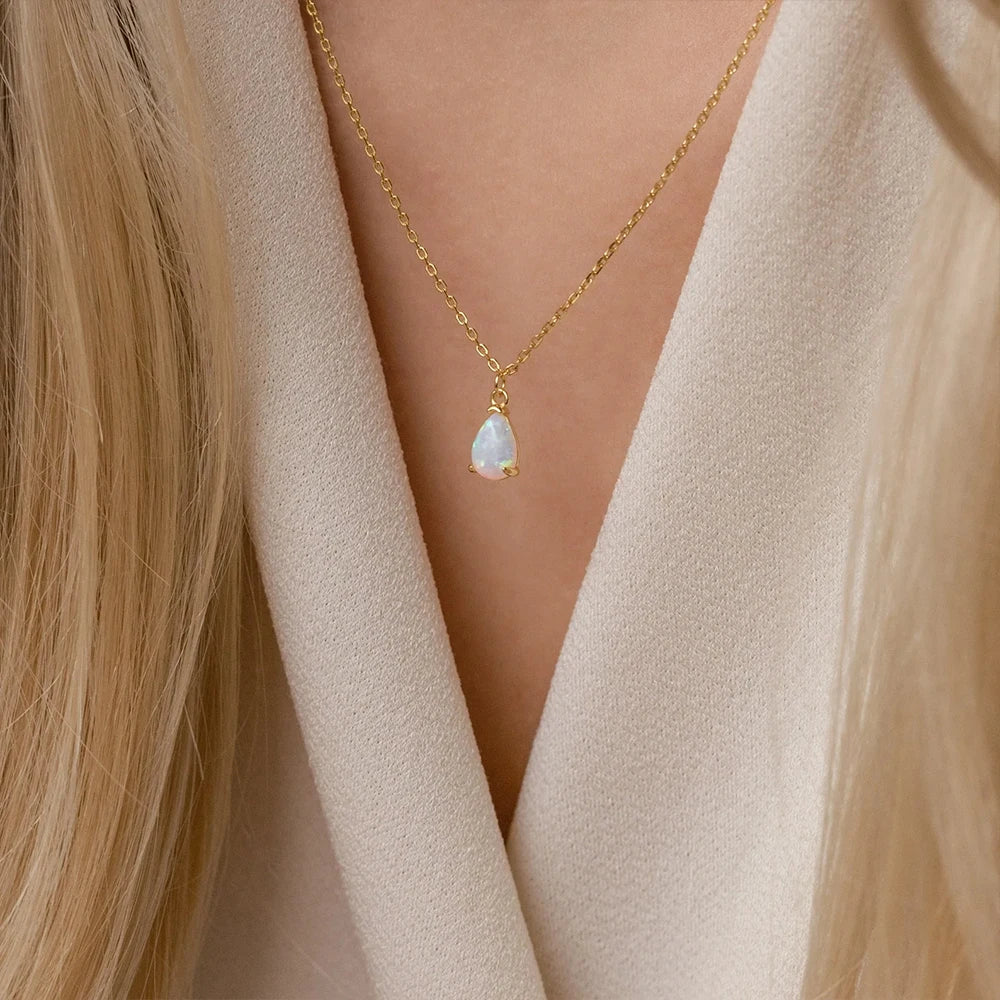 Teardrop Zircon Necklace