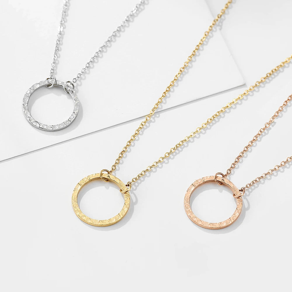 EManco Genuine Classic Necklace Design Round