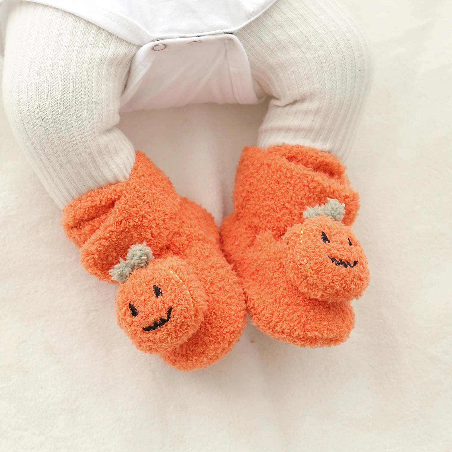 Baby Halloween Pumpkin Booties – Newborn First-Step Sock Shoes