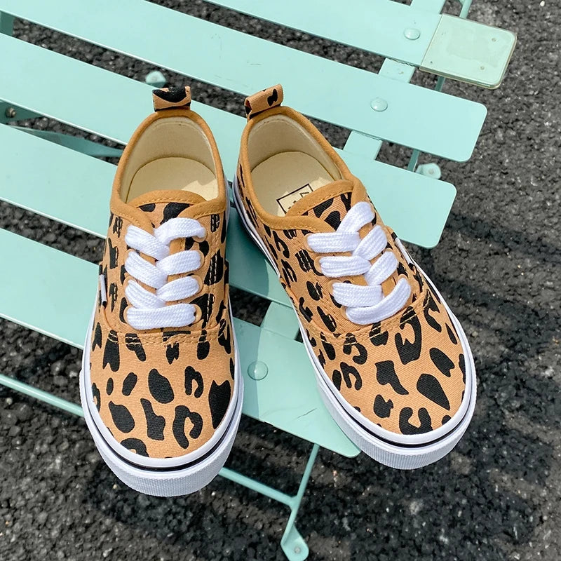 Kids’ Low-Top Canvas Shoes – Minimalist Casual Sneakers