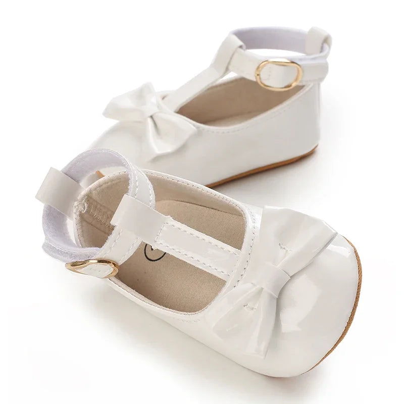 Baby Girl White Lace Moccasins – Non-Slip Princess Bow Shoes