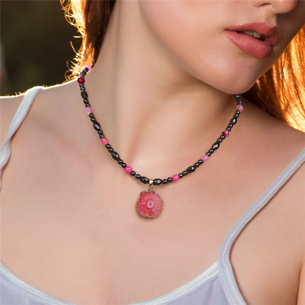 Bohemian Green Agates Slice Pendent Necklace