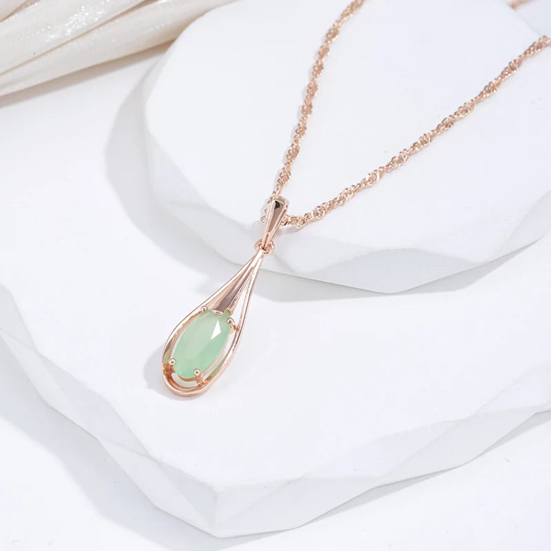 Green Emerald Natural Zircon Necklace