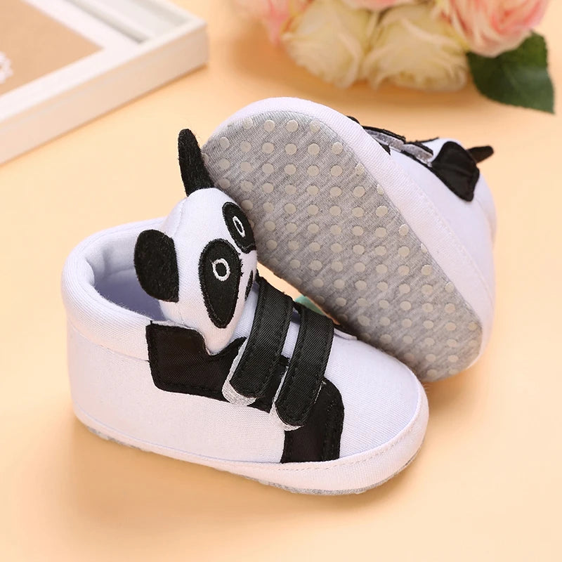 Infant Spring Sneakers (0–18M) – White Non-Slip Soft-Soled Shoes