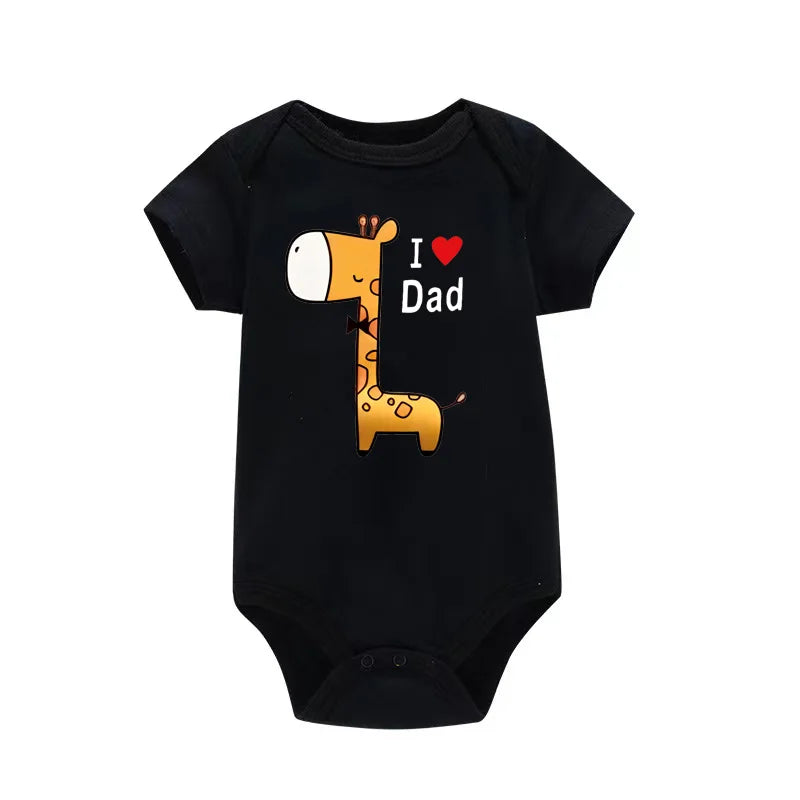 Cute Baby Giraffe Onesie – Papa Mama Print (0–12M)