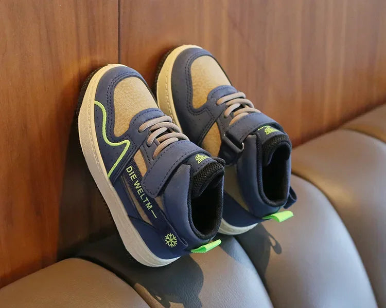 👟 Kids Lightweight Non-Slip Sneakers (21–32)