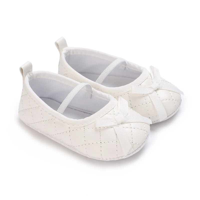 Baby Shoes (0–18M) – Plush Soft Bow Casual Sneakers