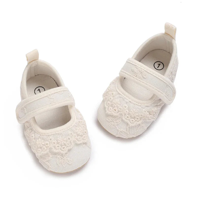 Baby Girl White Lace Moccasins – Non-Slip Princess Bow Shoes