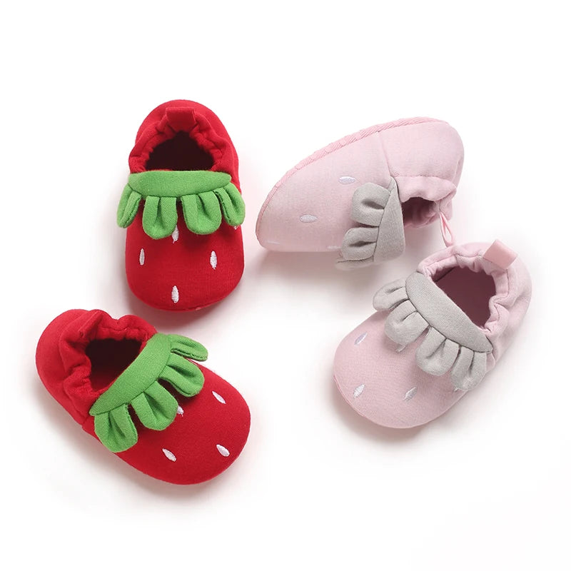 Baby Winter Strawberries Booties – Soft Sole Non-Slip First Walkers