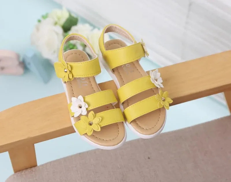 Girls’ Floral Gladiator Sandals – Soft Summer Beach Shoes