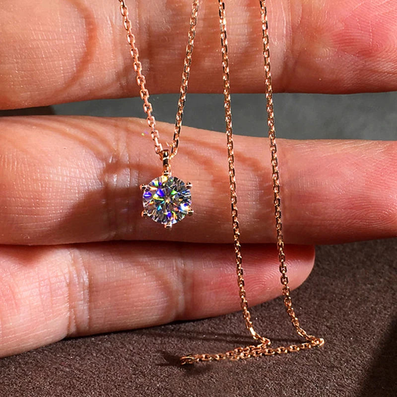 Huitan Luxury 6 Claw Cubic Zirconia