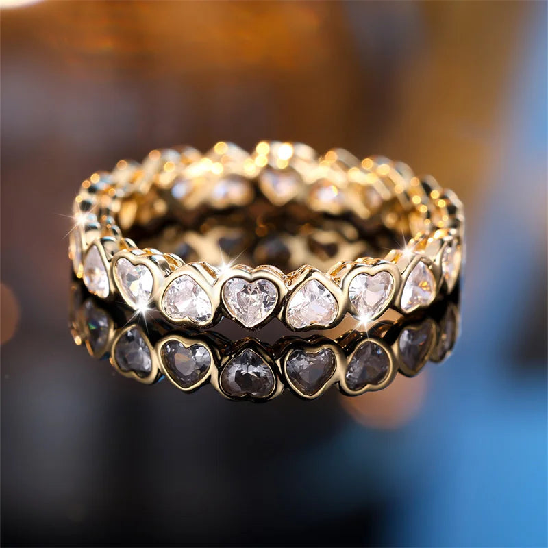Delicate Single Row Heart Thin Rings For Women Antique Gold Color White Zircon Stacking Wedding Bands Versatile Hand Jewelry CZ