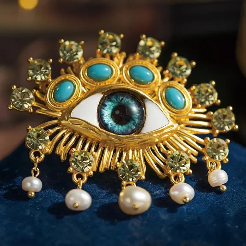 Deluxe Exaggerated Eye Brooch Baroque