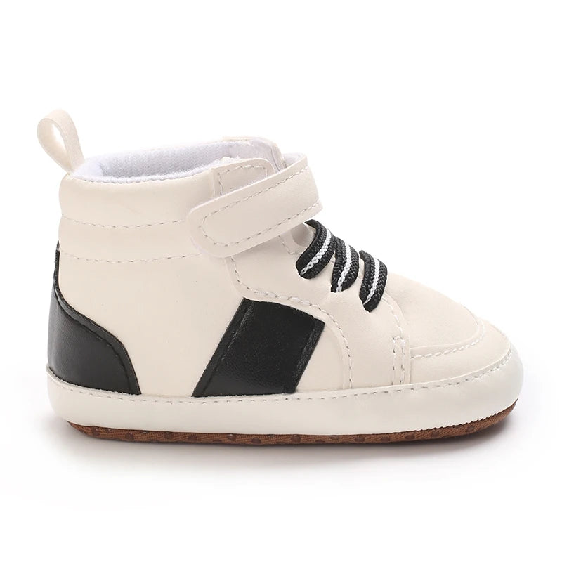 Infant Spring Sneakers (0–18M) – White Non-Slip Soft-Soled Shoes