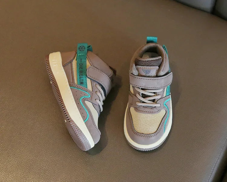 👟 Kids Lightweight Non-Slip Sneakers (21–32)