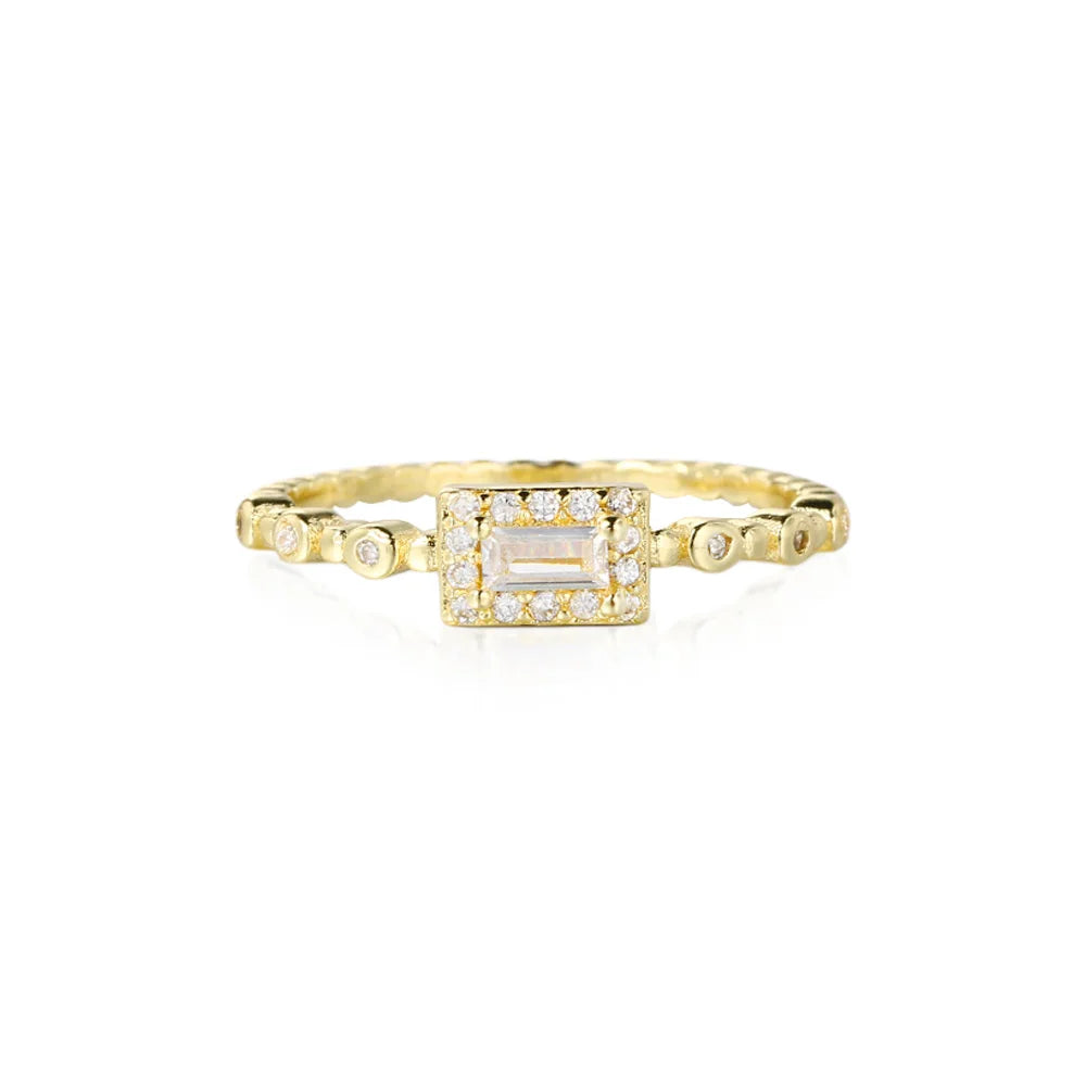 Dainty Women's Zircon Gold Ring