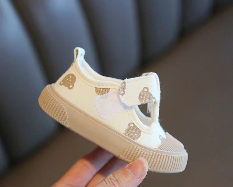 Kids’ Canvas Sneakers – Korean Cartoon Bear First Walkers