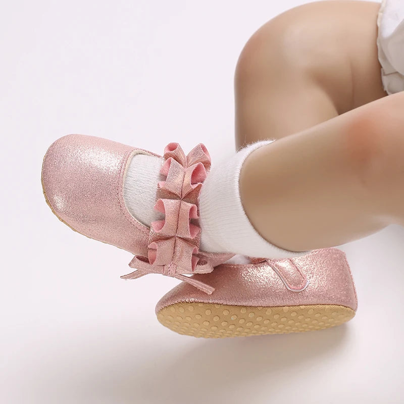 Baby Shoes (0–18M) – Plush Soft Bow Casual Sneakers